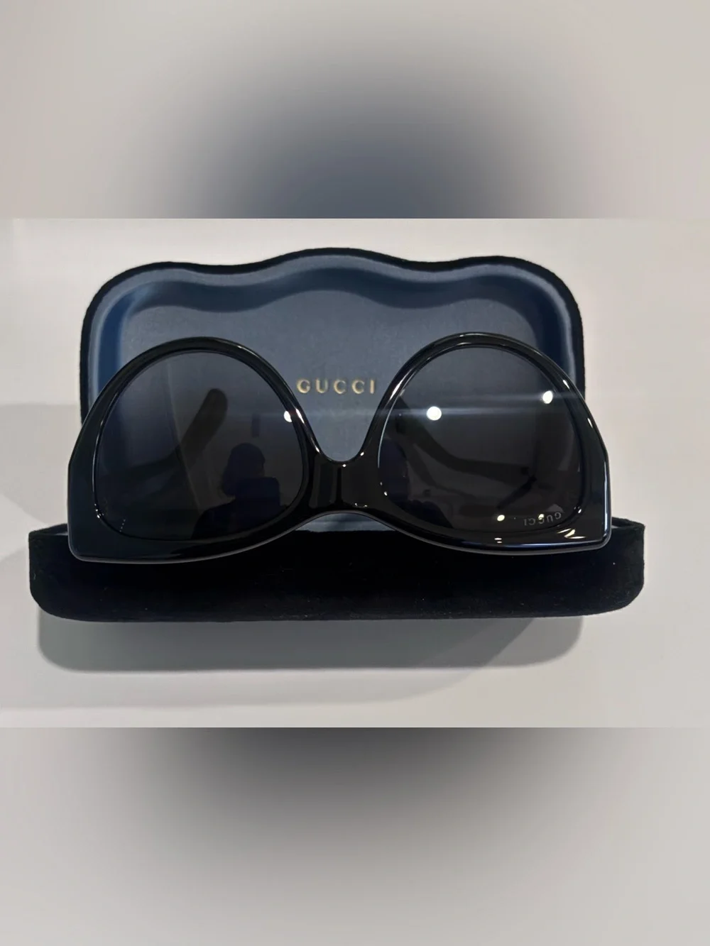 Gucci Black Cat-Eye Sunglasses GG0877S
